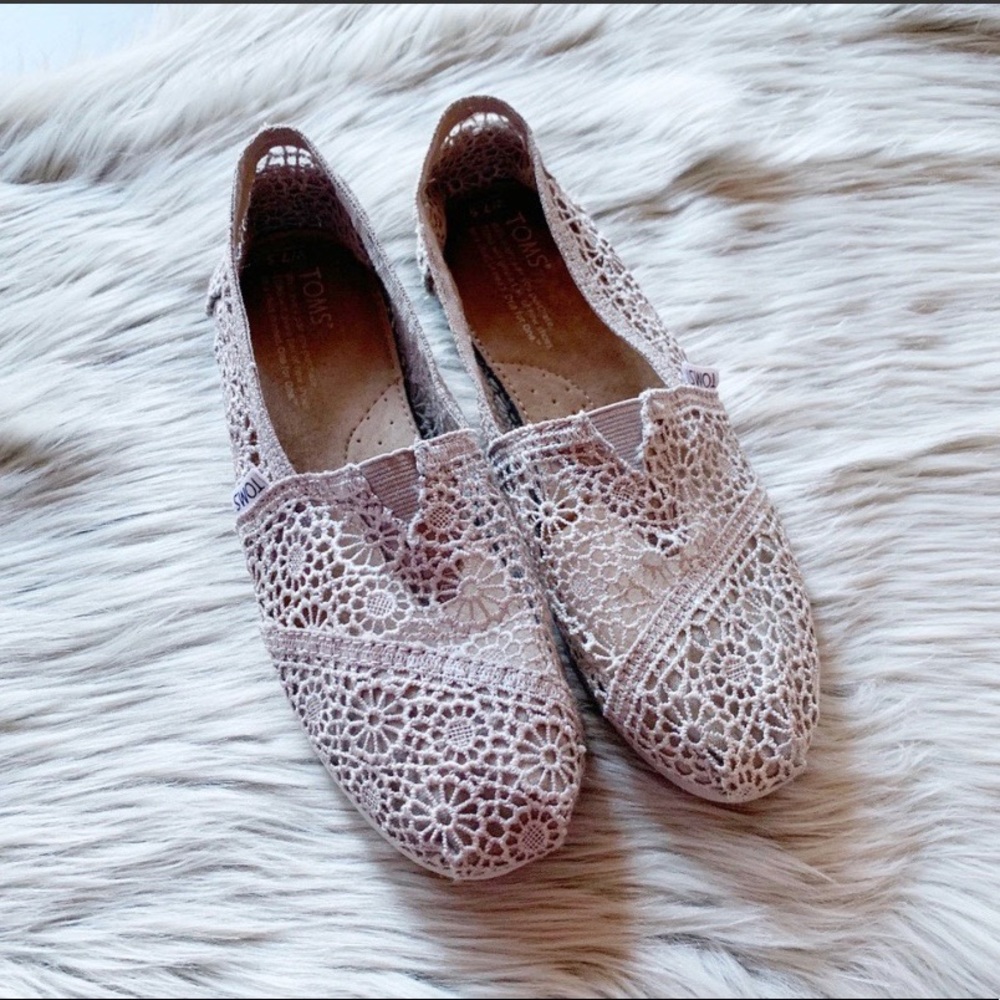 TOMS Alpargata Crochet Gray Slip Ons 7.5